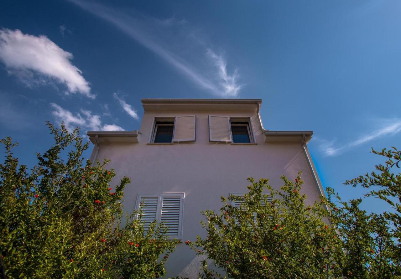 Appartement Apartman Boni à Orebić Extérieur photo