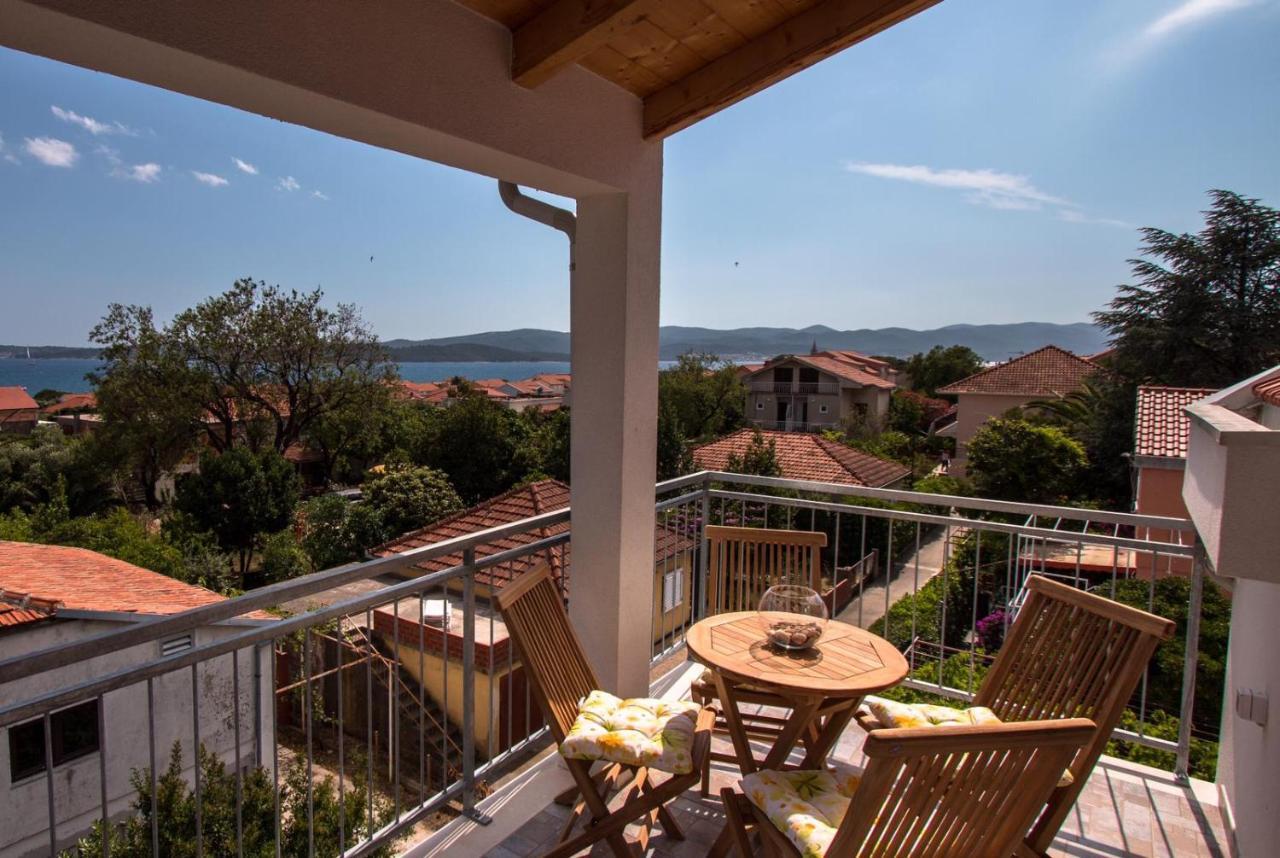 Appartement Apartman Boni à Orebić Extérieur photo